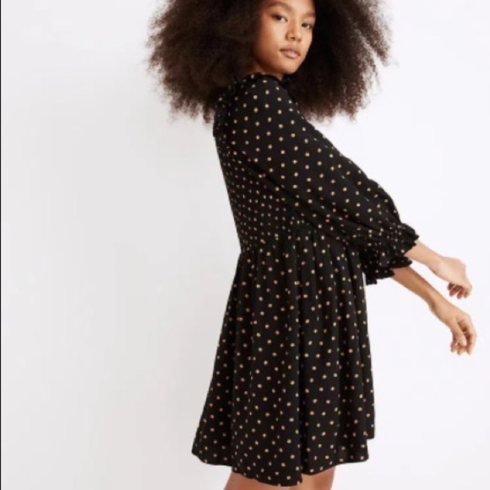 Madewell Lucie V-Neck Smocked Minidress in Oval Dot, M